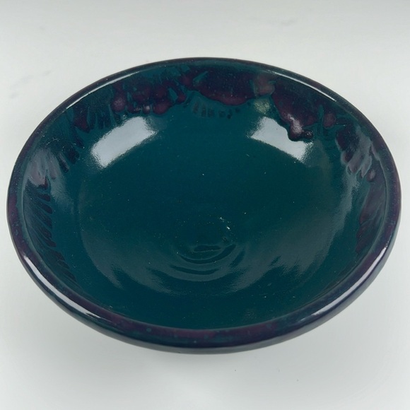 Studio Art Pottery Bowl - Picture 2 of 10